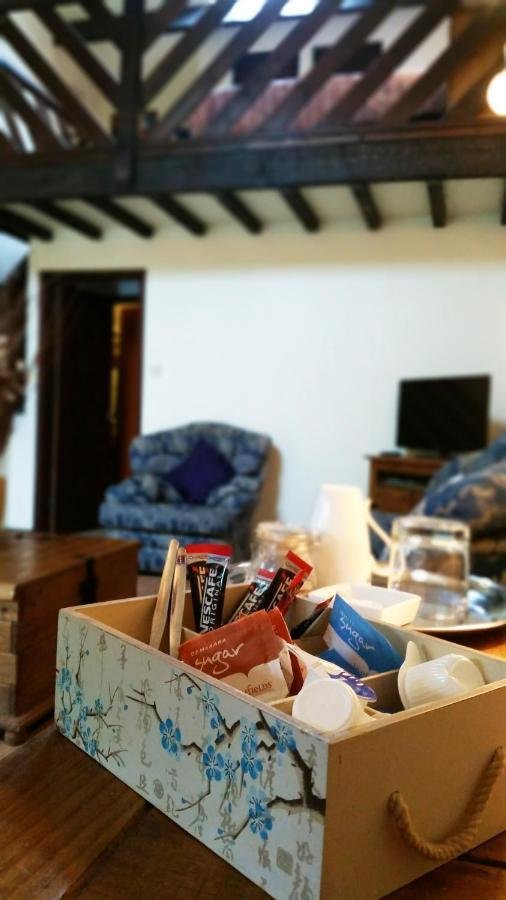 Miltons Country Lodge Lower Langford Extérieur photo