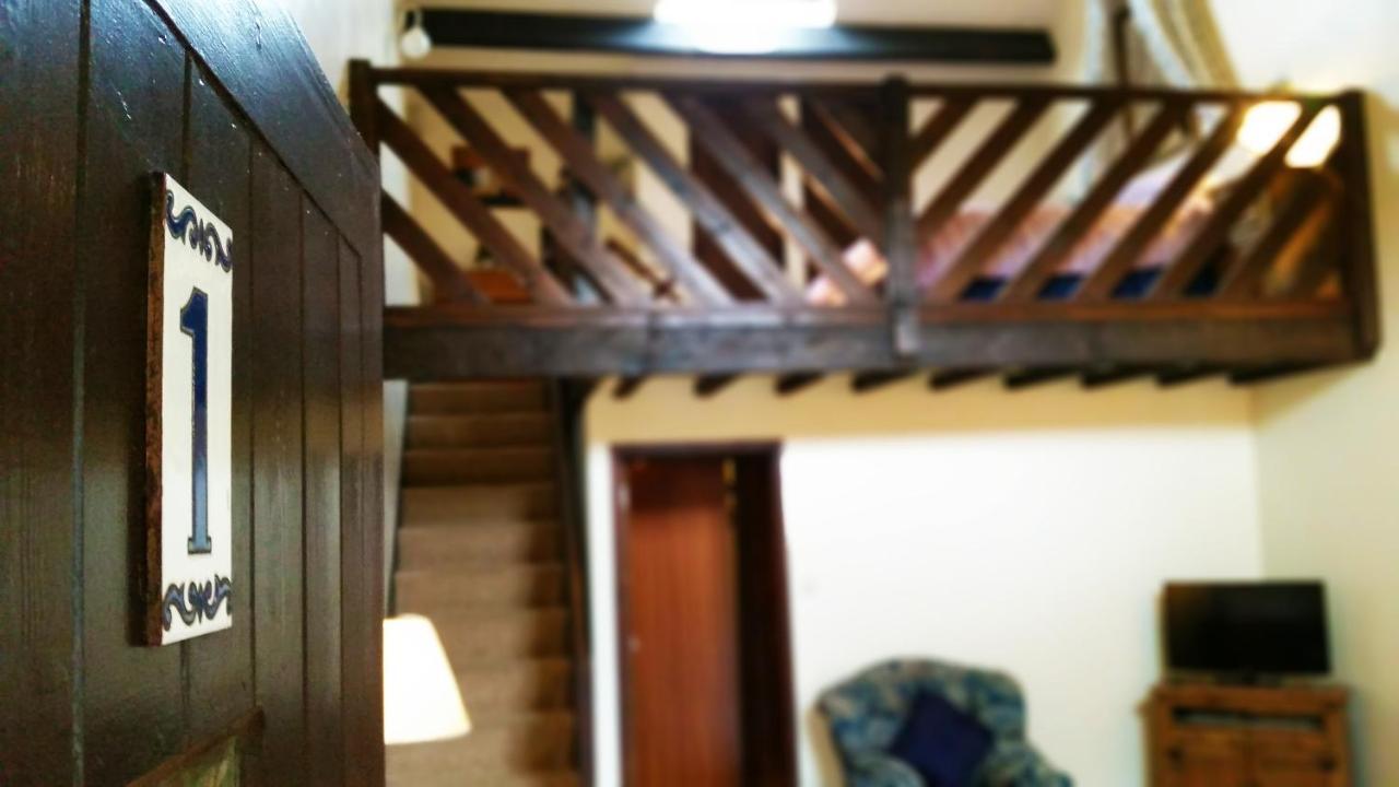 Miltons Country Lodge Lower Langford Extérieur photo